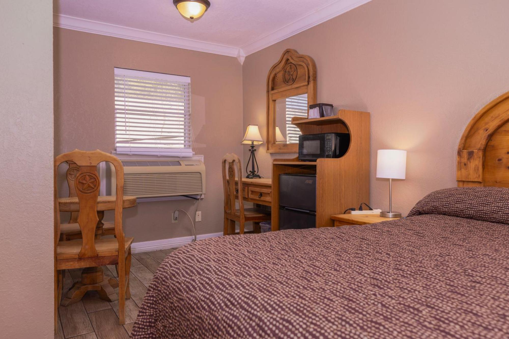 Country Inn Motel فريدريكسبيرغ الغرفة الصورة
